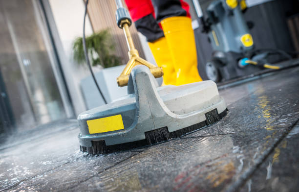 Best Commercial Building Pressure Washing  in Le Roy, IL